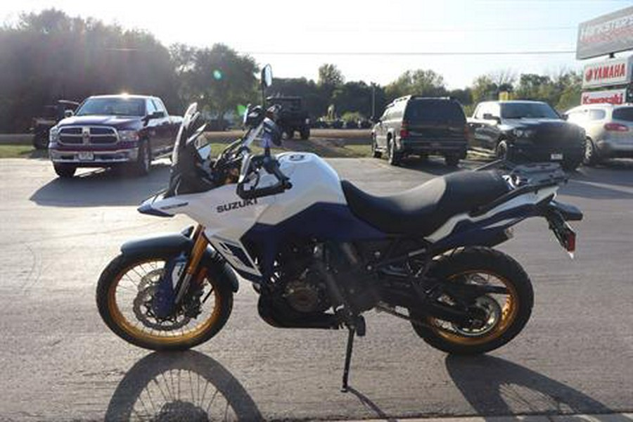 2024 Suzuki V-Strom 800DE