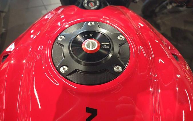 2026 Ducati MONSTER V2 W/Rizoma Accessories