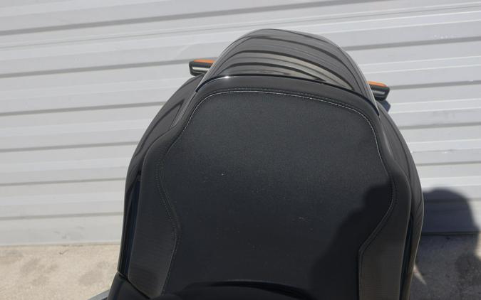 2019 Harley-Davidson FXDR 114
