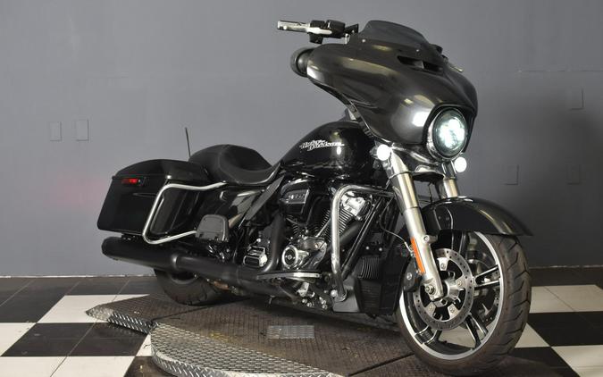 2018 Harley-Davidson Street Glide Black Tempest FLHX