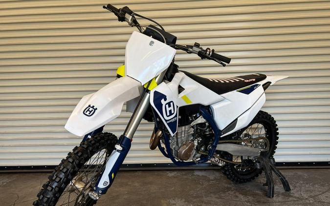 2022 Husqvarna® FC 450