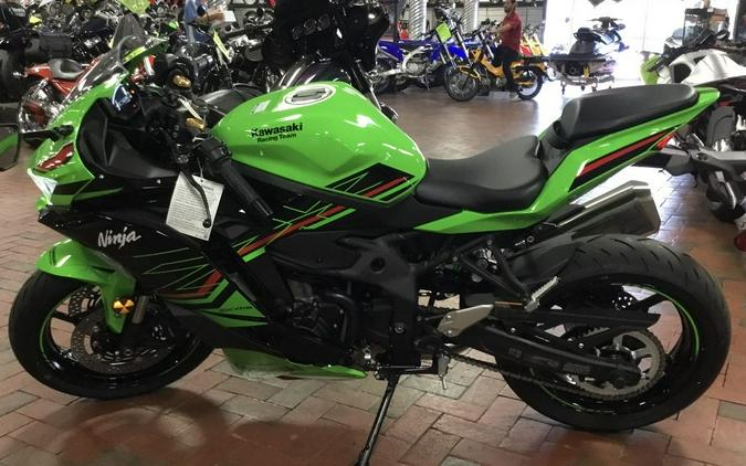 2024 Kawasaki Ninja® ZX™-4RR ABS KRT Edition ABS