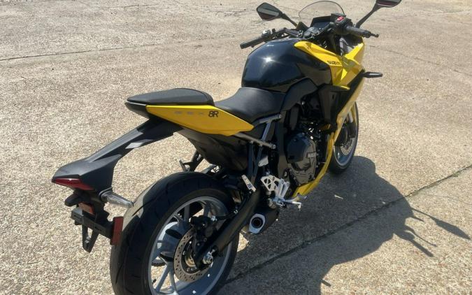 2025 Suzuki GSX-8R