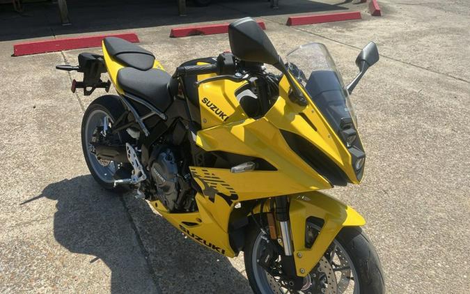 2025 Suzuki GSX-8R