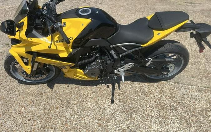 2025 Suzuki GSX-8R