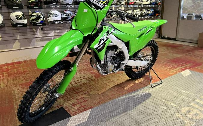 FIRST LOOK! 2024 KAWASAKI KX250, KX112, KX85 & KX65 MODELS