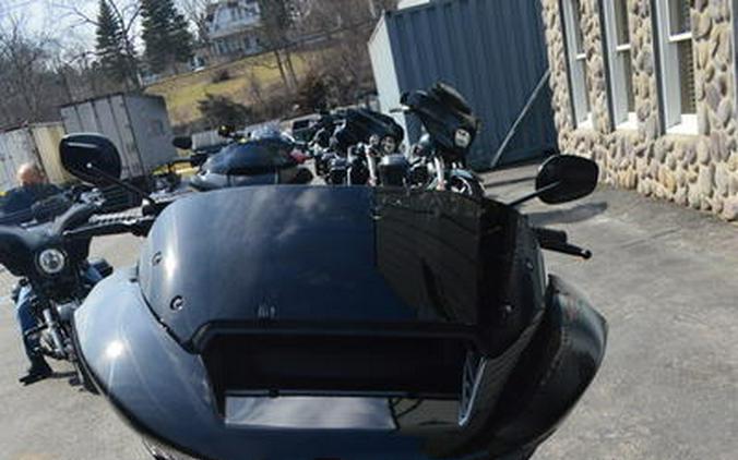 2025 Harley-Davidson® FLTRX - Road Glide®