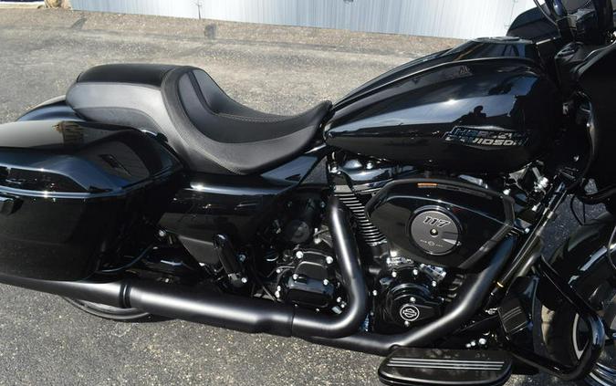 2025 Harley-Davidson® FLTRX - Road Glide®