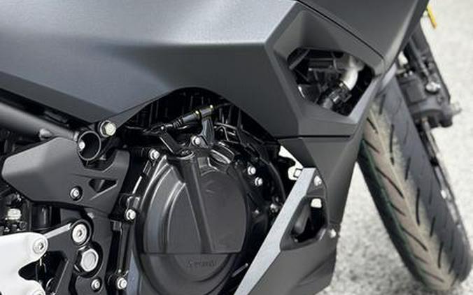 2026 Kawasaki Ninja® 500 Metallic Flat Spark Black