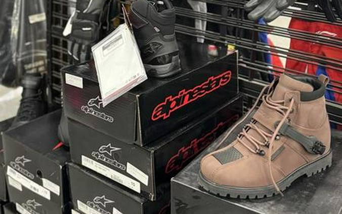 2026 Kawasaki Ninja® 500 Metallic Flat Spark Black