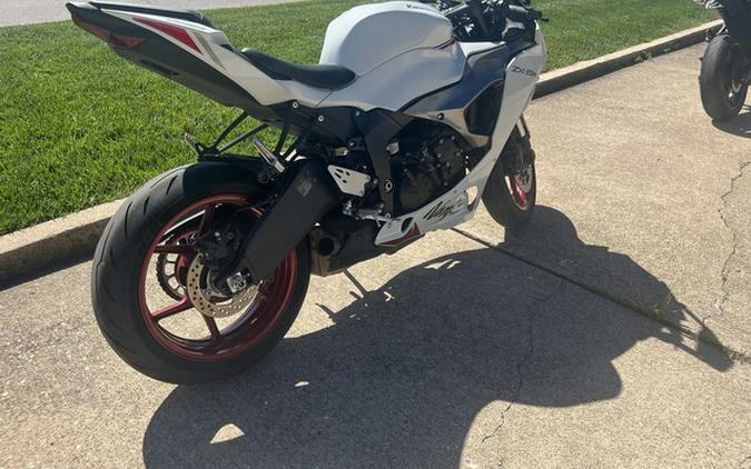 2025 Kawasaki Ninja ZX-6R