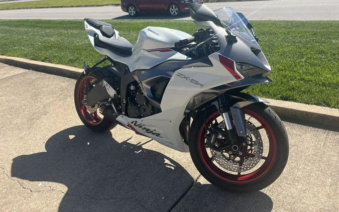 2025 Kawasaki Ninja ZX-6R