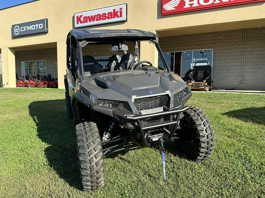 2025 Polaris® General XP 4 1000 Ultimate