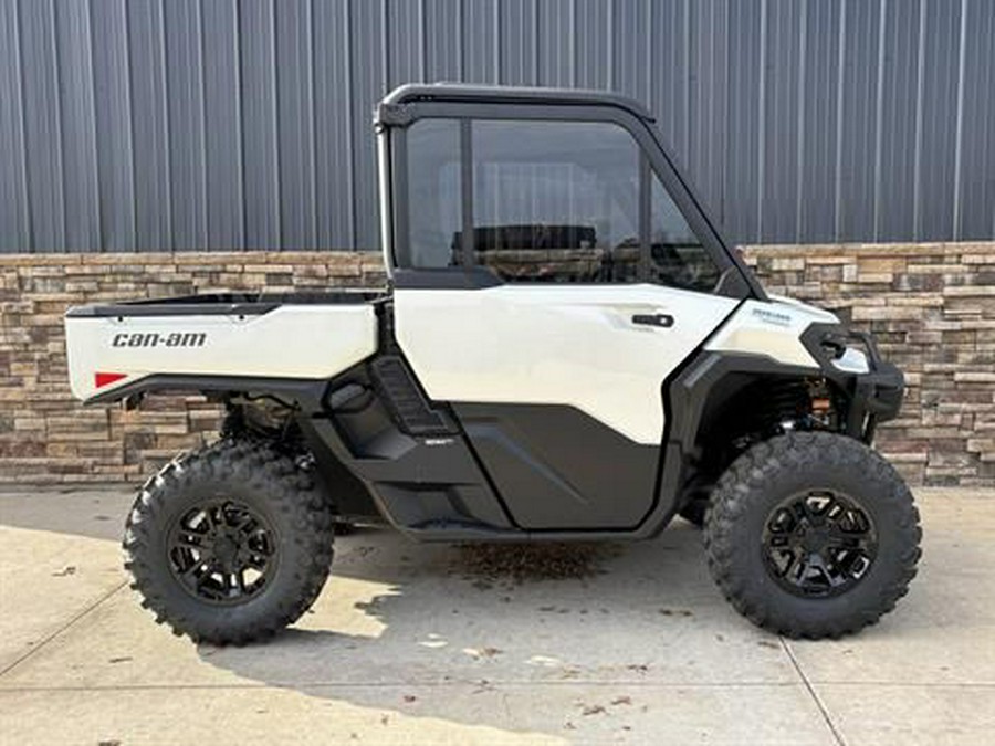 2026 Can-Am Defender Limited HD11