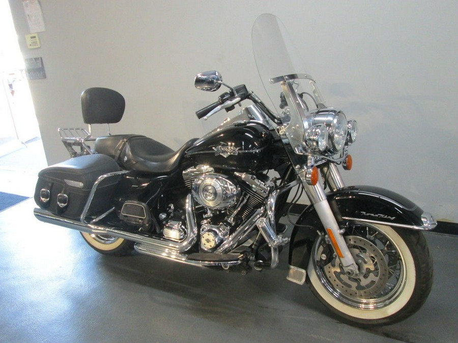 2011 Harley-Davidson® FLHR - Road King®