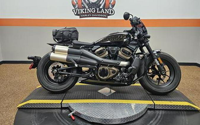 2022 Harley-Davidson Sportster S Review [w/ Mid-Control Kit]