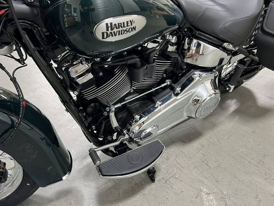 2024 Harley-Davidson Softail FLHCS - Heritage Classic