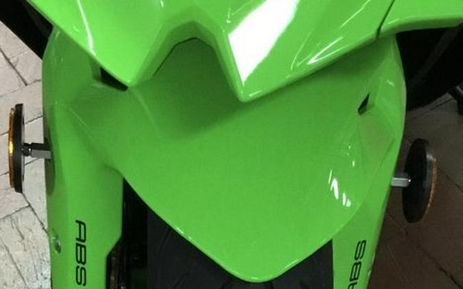 2024 Kawasaki Ninja® ZX™-4RR 40th Anniversary Edition ABS