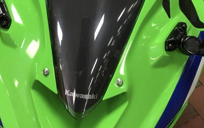 2024 Kawasaki Ninja® ZX™-4RR 40th Anniversary Edition ABS