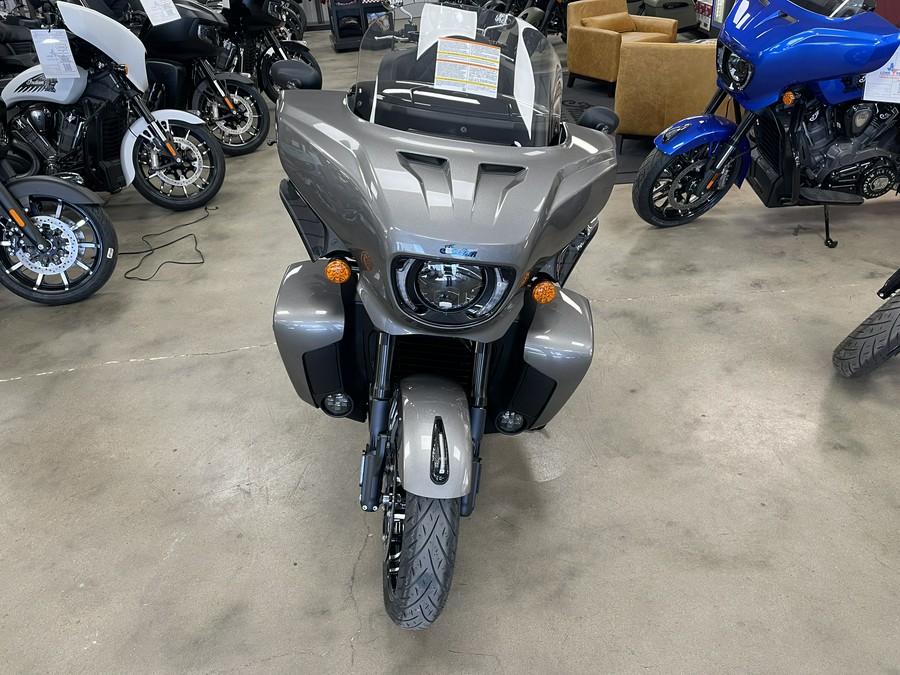 2026 Indian Motorcycle Roadmaster® PowerPlus Dark Horse® with 112 and PowerBand Audio Package