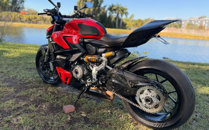 2022 Ducati Streetfighter V2
