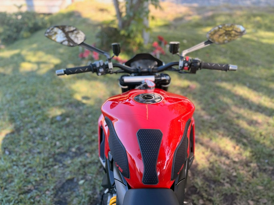 2022 Ducati Streetfighter V2