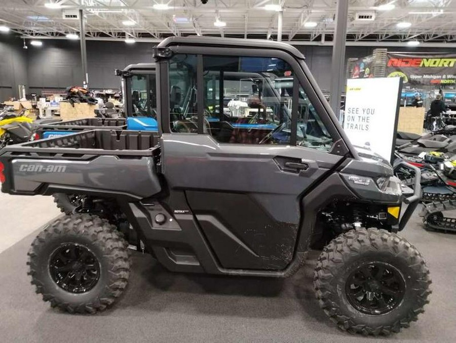 2024 Can-Am® Defender Limited HD10