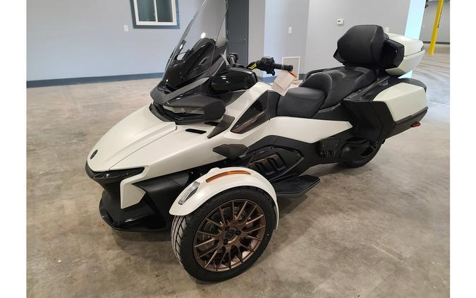 2025 Can-Am Spyder RT Sea-To-Sky