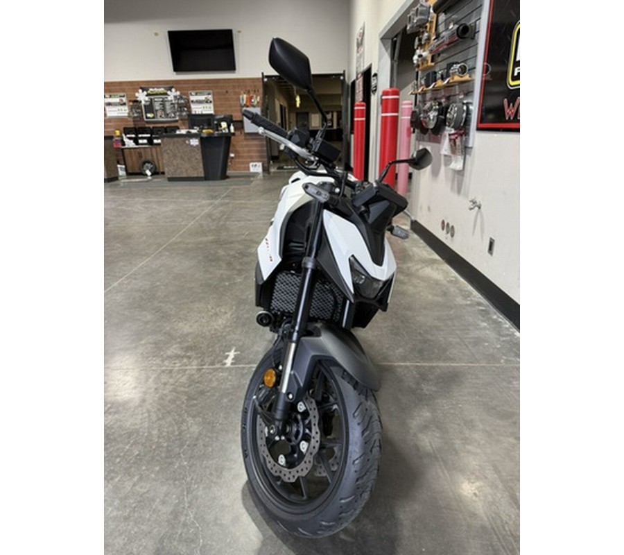 2025 Honda CB750 Hornet