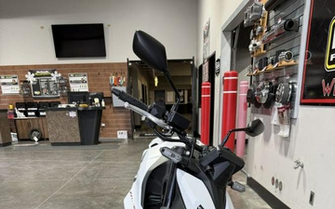 2025 Honda CB750 Hornet