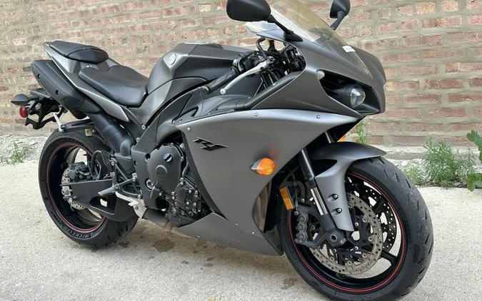 2013 Yamaha YZF-R1