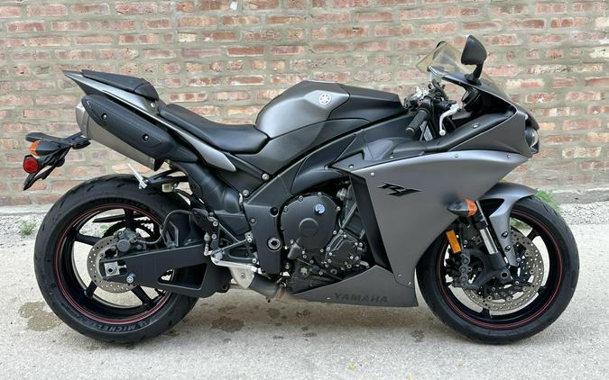 2013 Yamaha YZF-R1