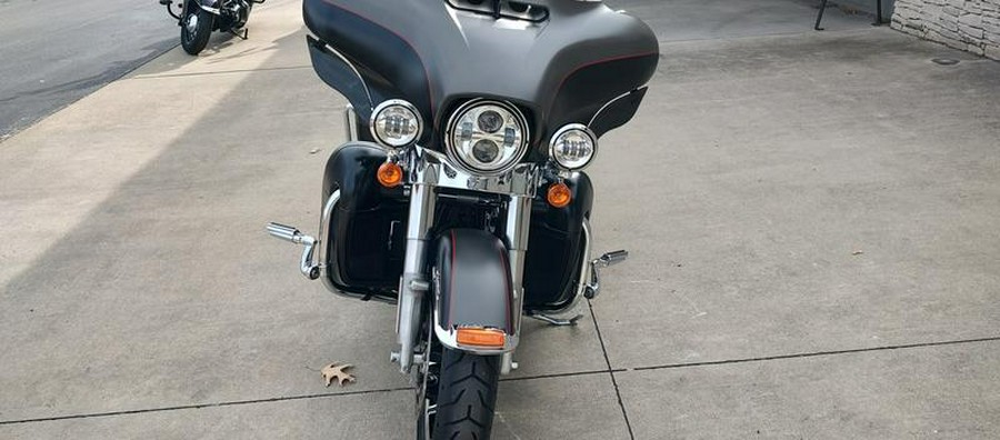 2019 Harley-Davidson® FLHTKL - Ultra Limited Low