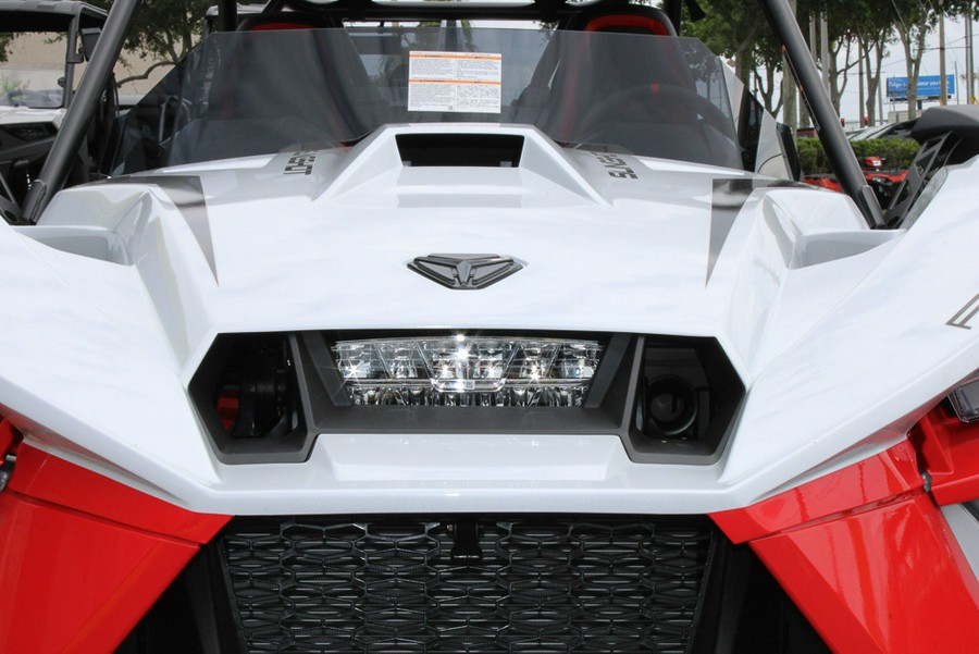 2024 Slingshot ROUSH EDITION MANUAL