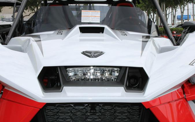 2024 Slingshot ROUSH EDITION MANUAL