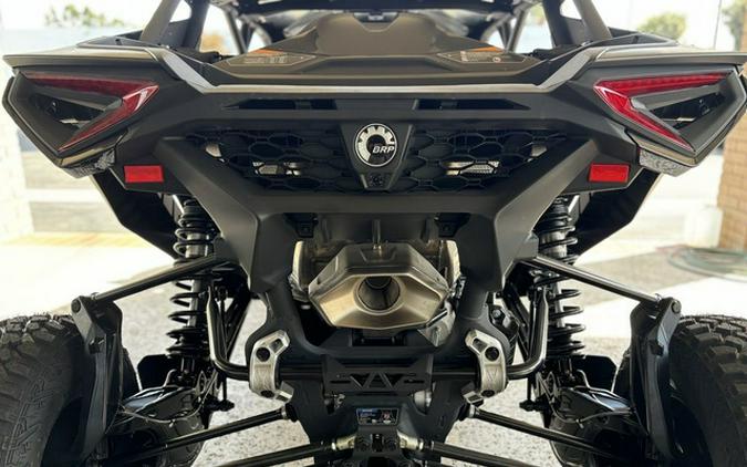 2025 Can-Am Maverick R Max X RS