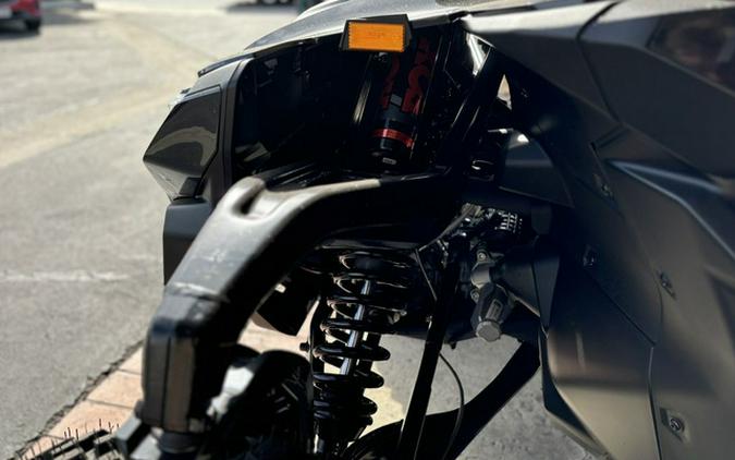 2025 Can-Am Maverick R Max X RS