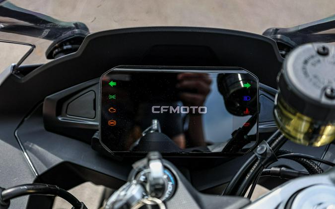 2025 CFMOTO 675SS