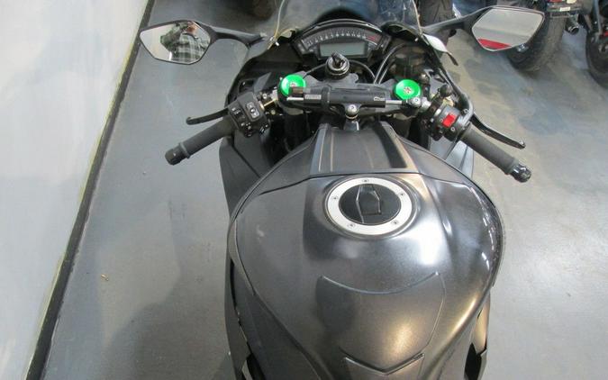 2016 Kawasaki Ninja® ZX™-10R