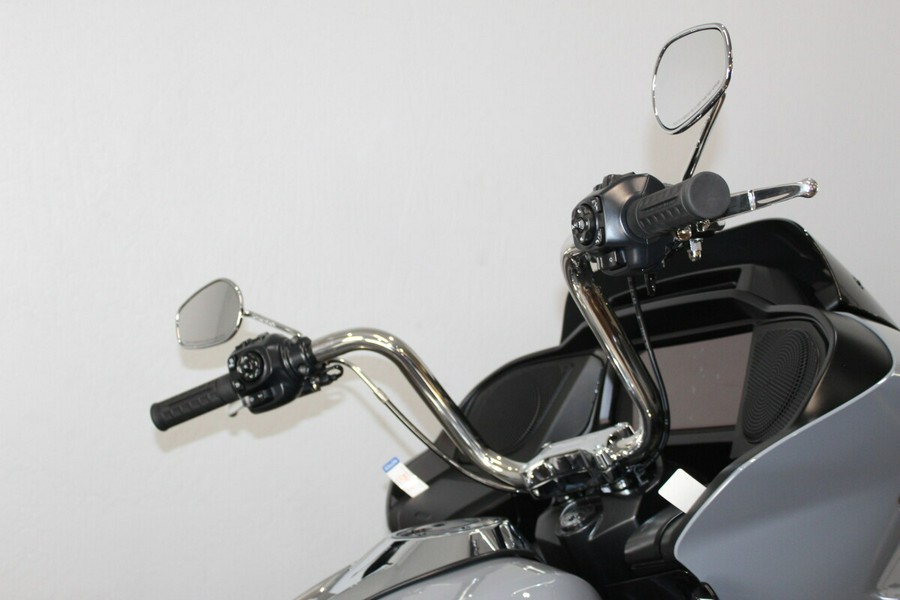 Harley-Davidson® Road Glide™ 2026 Dark Billiard Gray
