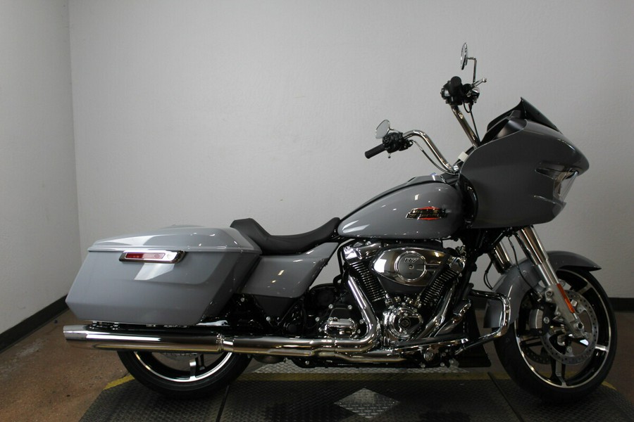 Harley-Davidson® Road Glide™ 2026 Dark Billiard Gray