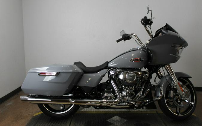 Harley-Davidson® Road Glide™ 2026 Dark Billiard Gray