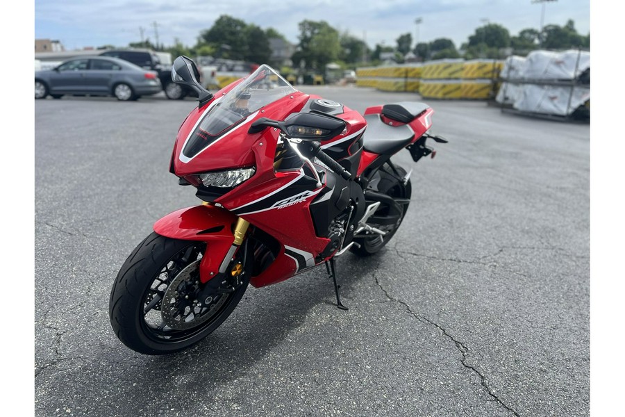 2017 Honda CBR1000RR