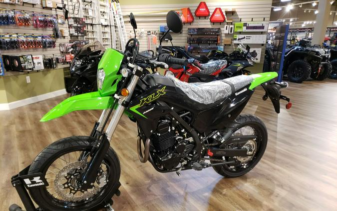 2023 Kawasaki KLX230SM Review [A Dozen Fast Facts]