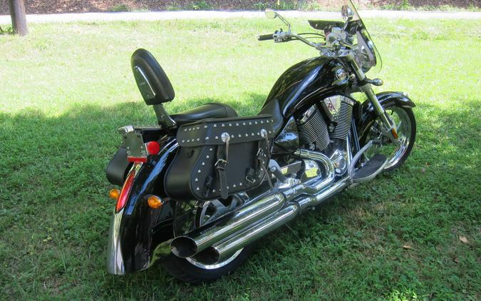 2005 Victory Motorcycles KINGPIN