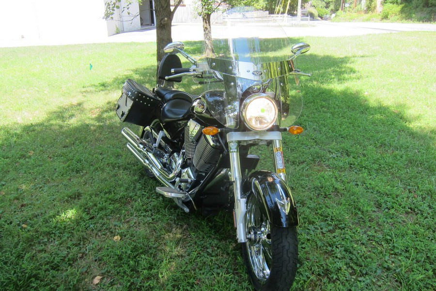 2005 Victory Motorcycles KINGPIN