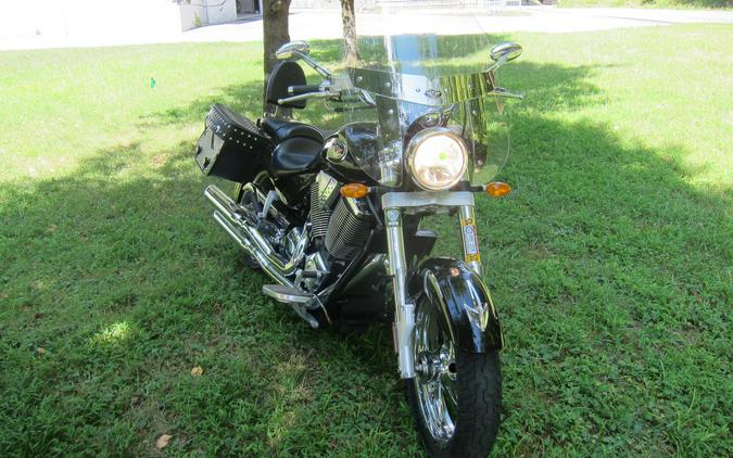 2005 Victory Motorcycles KINGPIN