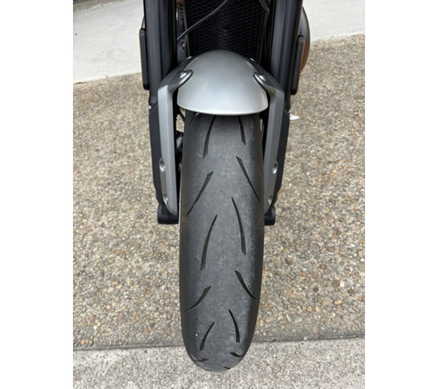 2023 Triumph Speed Twin 1200 Red Hopper