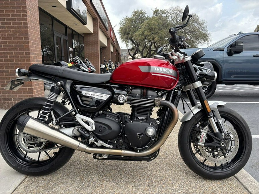 2023 Triumph Speed Twin 1200 Red Hopper