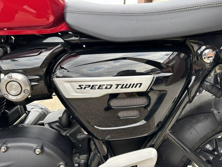 2023 Triumph Speed Twin 1200 Red Hopper